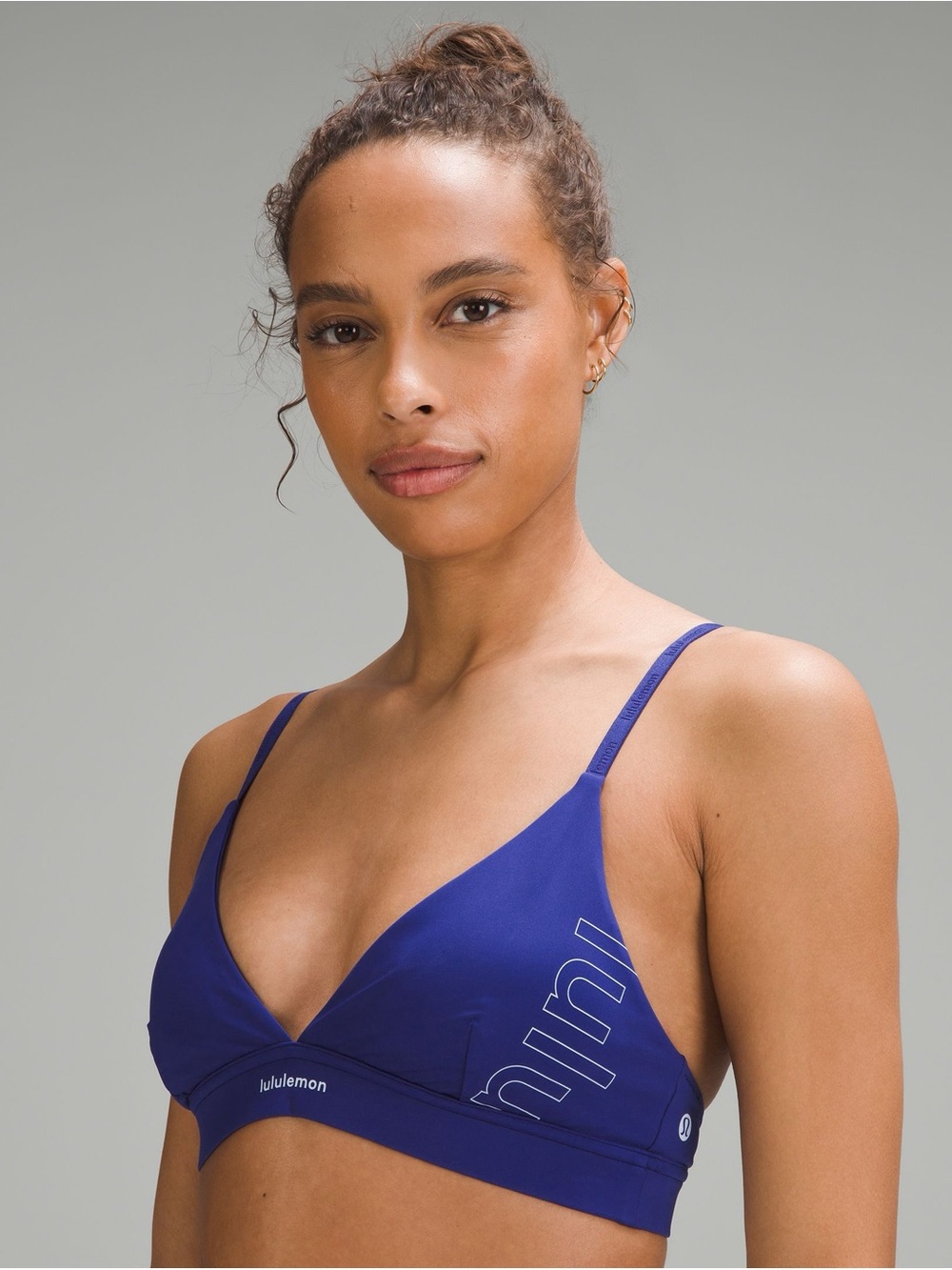 Lululemon License to Train Triangle Bra Light Support, A/B Cup *Graphic deep blu